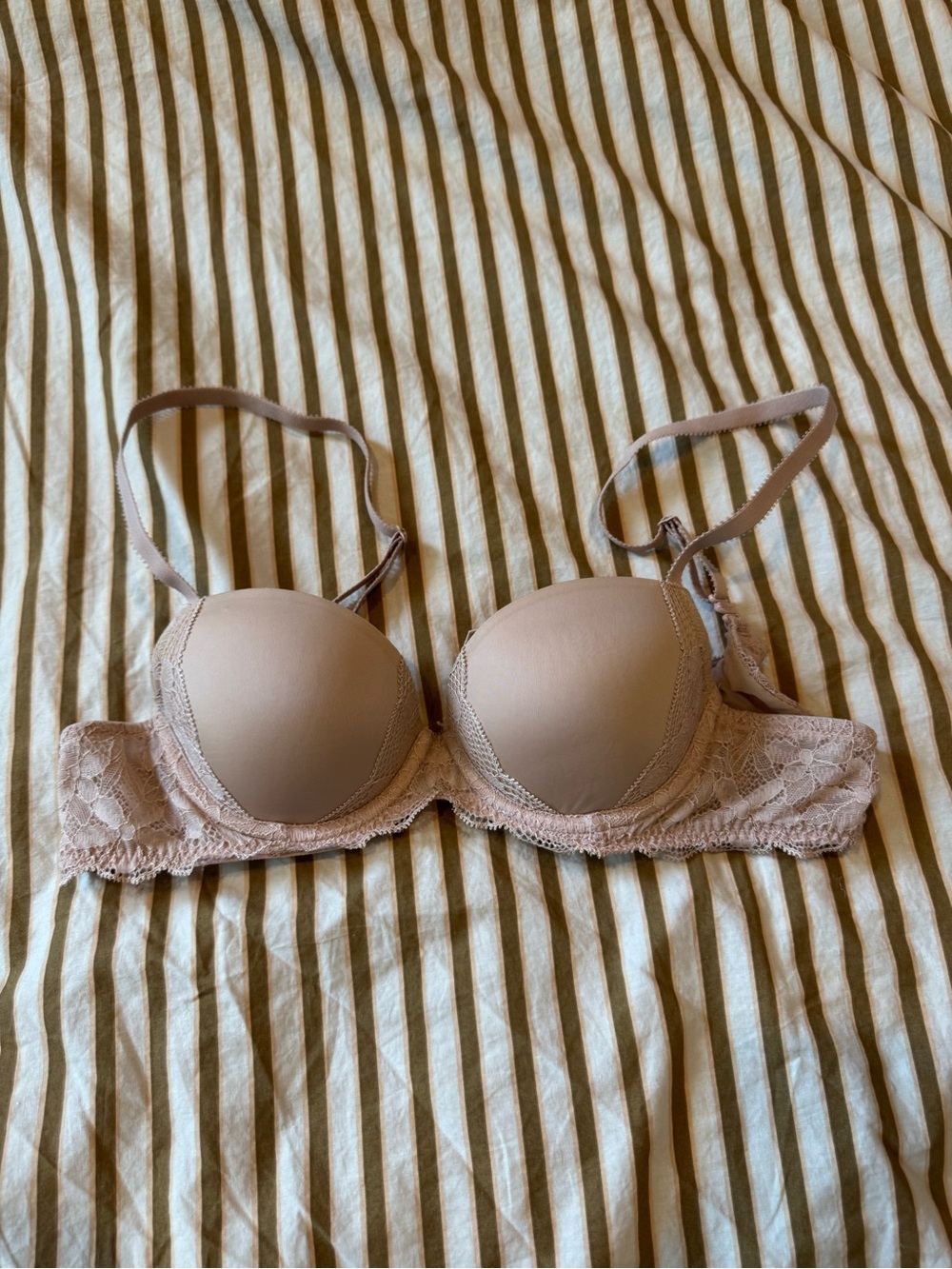 GAP Lace Trim Light Nude Bra